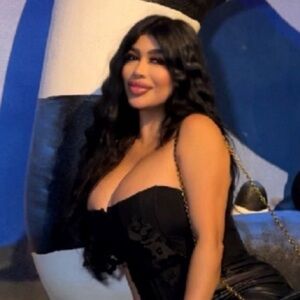 Meet your Posher, Keila